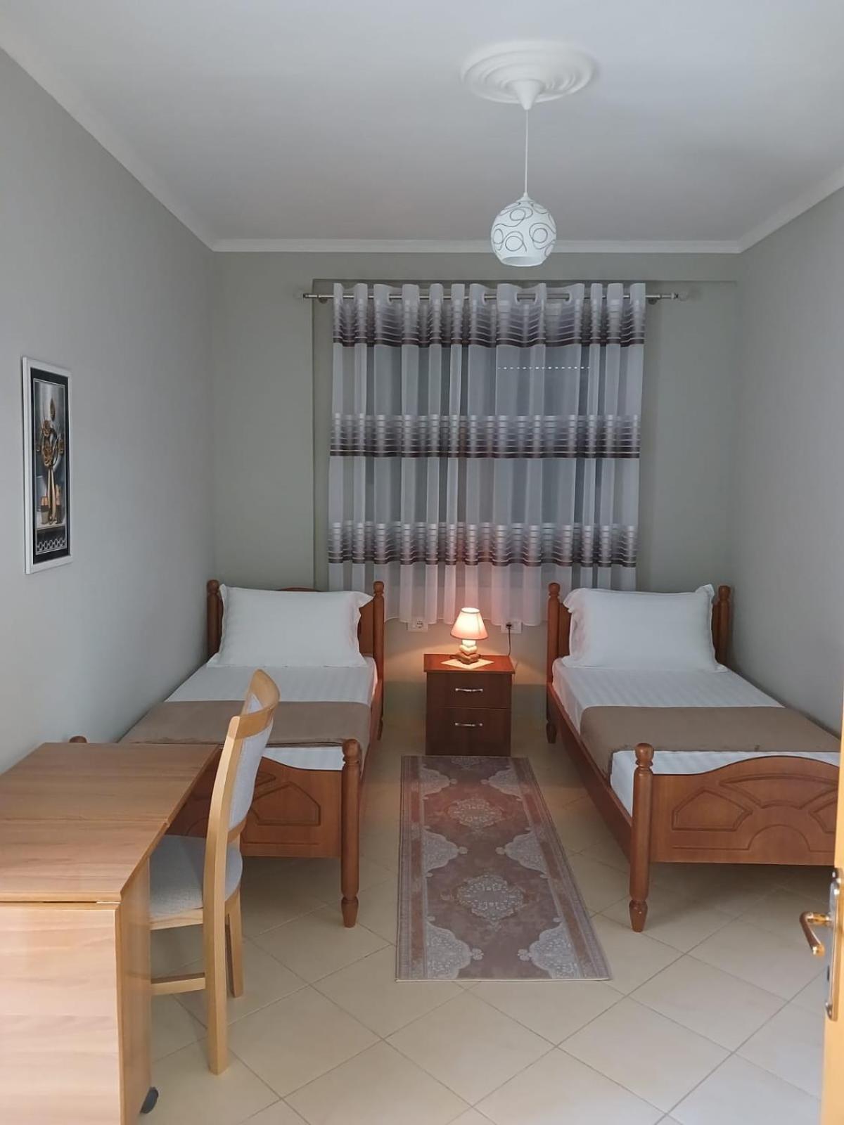 Muska Comfy Apartment Berat Eksteriør billede
